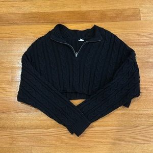 Cropped Garage sweater with silver zipper (worn)